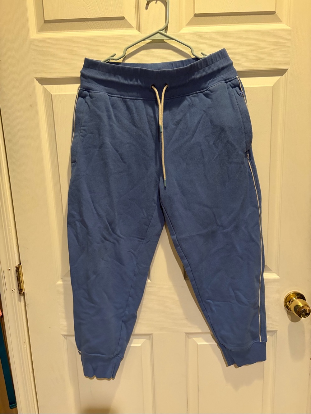 Cotopaxi Women’s Blue Jogger Sweatpants with zipper pockets